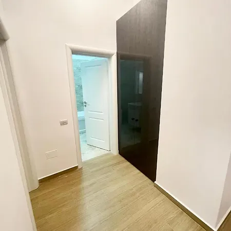 Apartment Adress P4